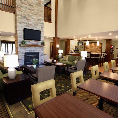 Staybridge Suites Dearborn By Ihg Exterior foto